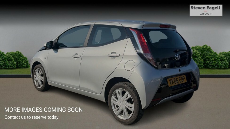 Toyota Aygo 1.0 Vvt-i X-pression Euro 6 Silver #2
