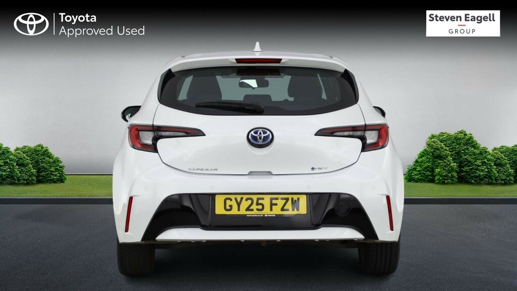 Toyota Corolla Design #26