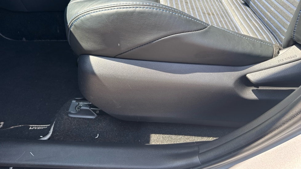 Toyota Rav 4 Excel Silver #27