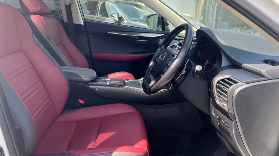 Lexus NX 300H 2.5 Cvt 8 Nav Black #13