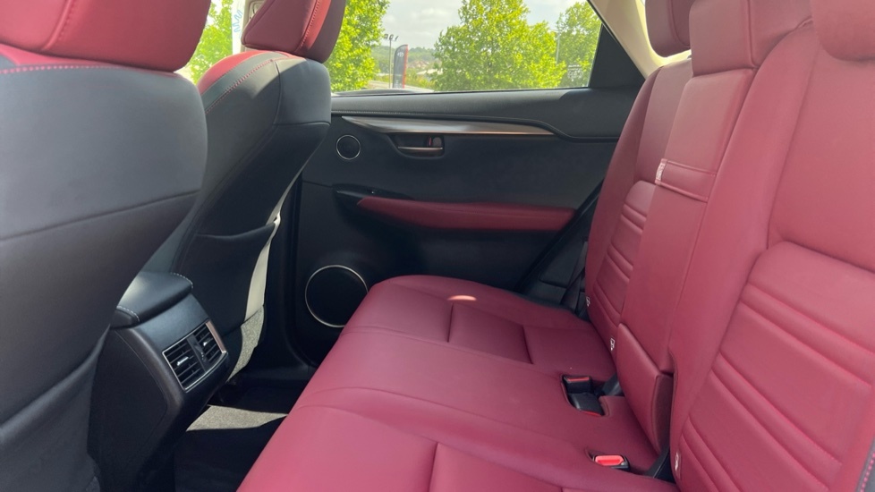 Lexus NX 300H 2.5 Cvt 8 Nav Black #16