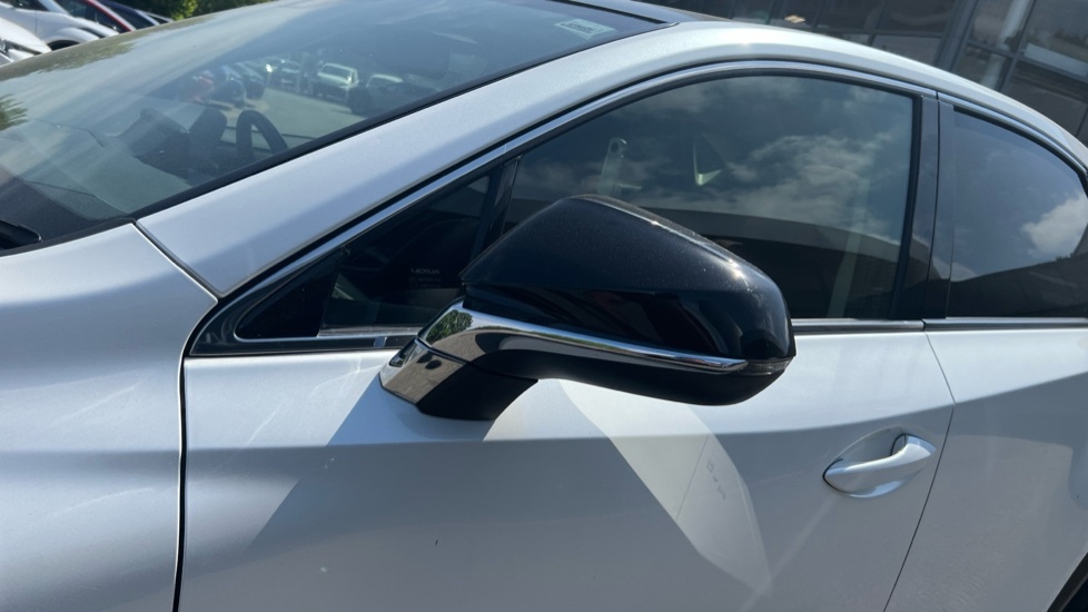 Lexus NX 300H 2.5 Cvt 8 Nav Black #30