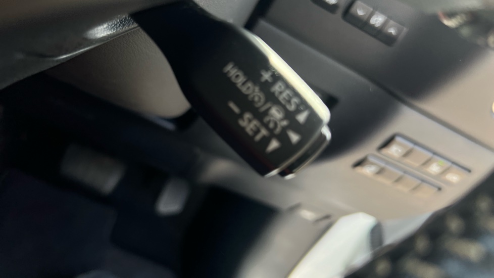 Lexus NX 300H 2.5 Cvt 8 Nav Black #50