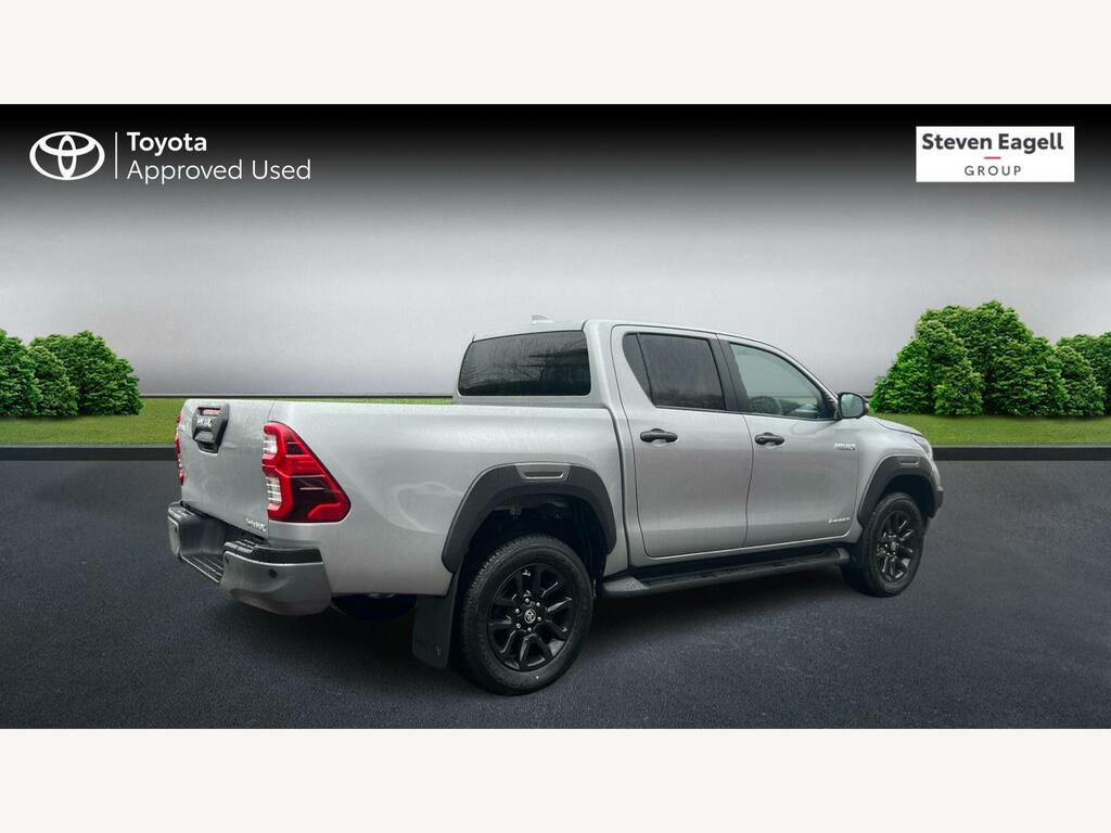 Toyota HILUX 2.8 D-4d-h Invincible X 4Wd Euro 6  #2