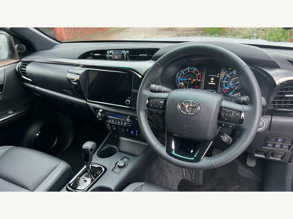 Toyota HILUX 2.8 D-4d-h Invincible X 4Wd Euro 6  #5