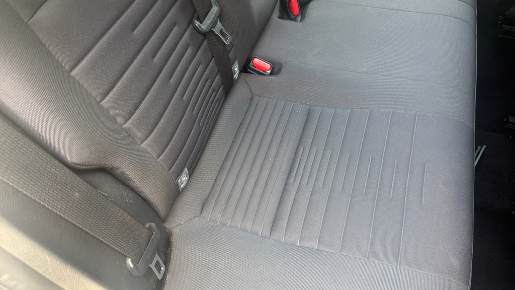 Toyota Auris Hatchback #14