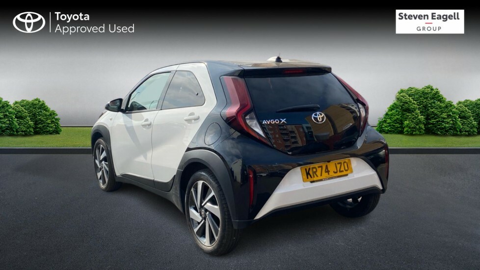 Toyota Aygo X 1.0 Vvt-i Edge X-shift Euro 6 Ss White #4
