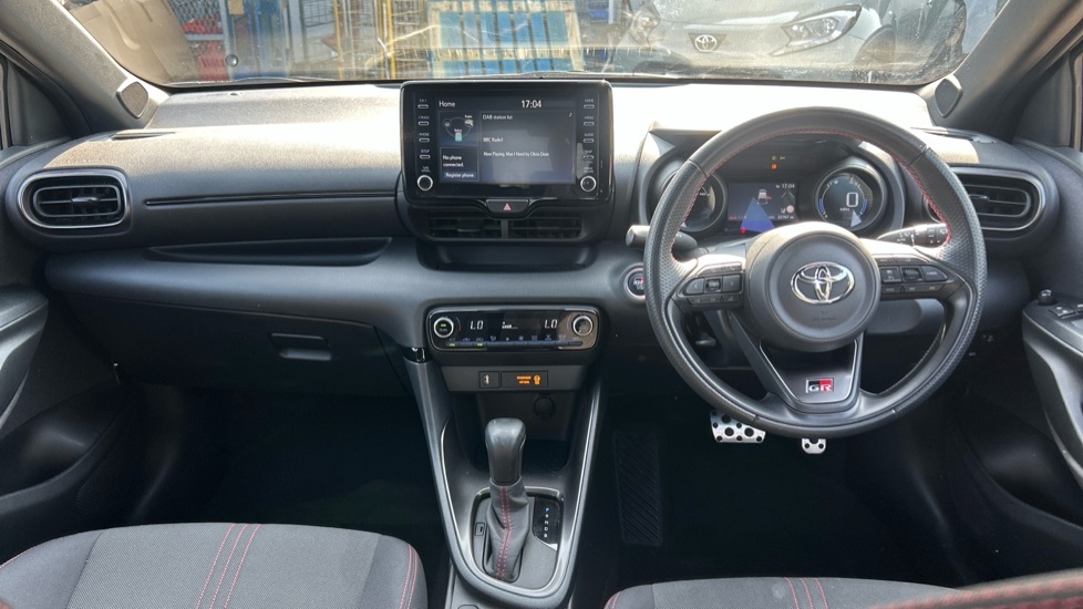 Toyota Yaris 1.5 Vvt-h Gr Sport Hatchback Hybrid E-c Grey #6