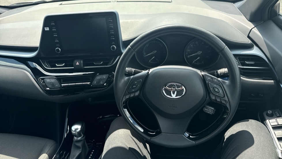 Toyota C-Hr 1.8 Vvt-h Design Cvt Euro 6 Ss Silver #6