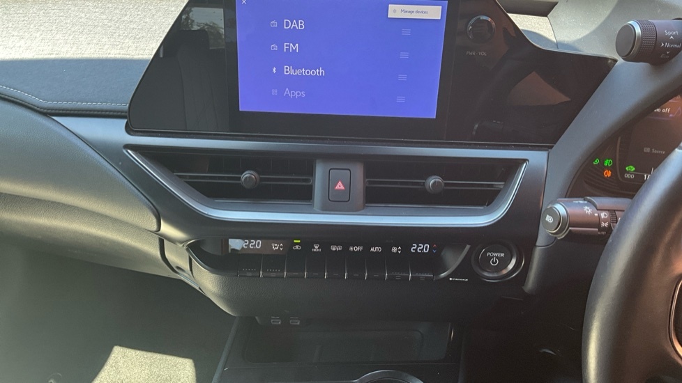 Lexus UX 72.8Kwh Premium Plus Silver #38
