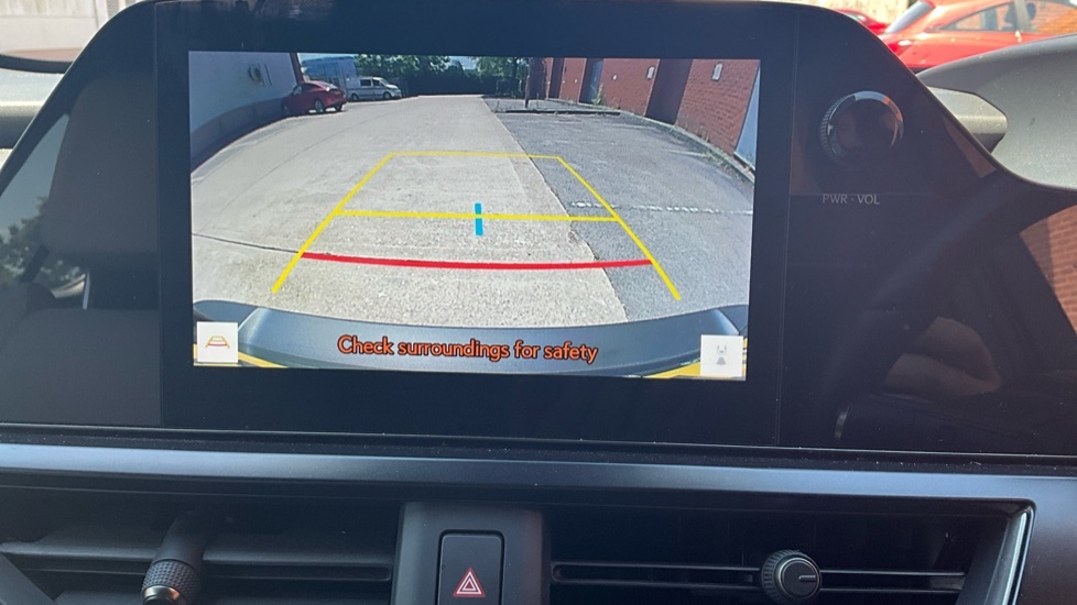 Lexus UX 72.8Kwh Premium Plus Silver #40