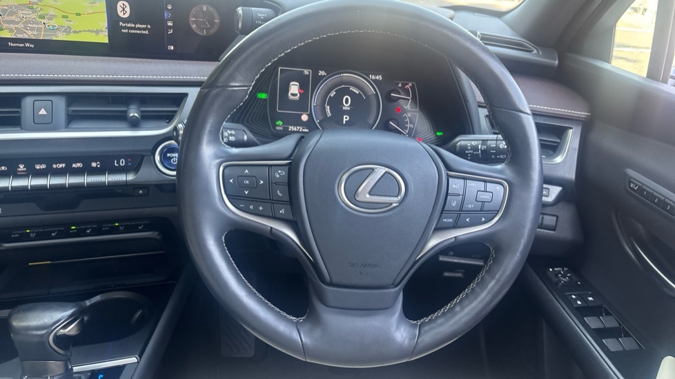 Lexus UX 2.0 E-cvt Euro 6 Ss White #8