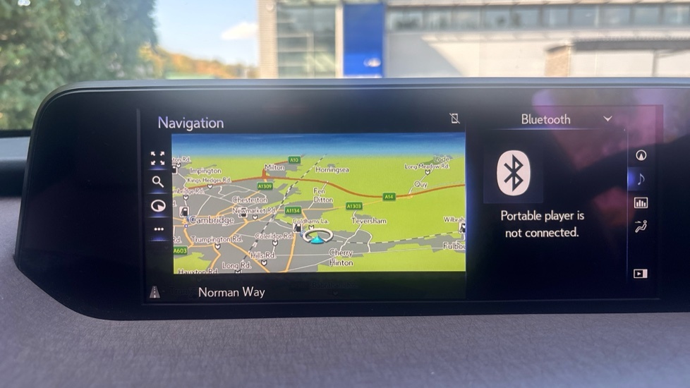 Lexus UX 2.0 E-cvt Euro 6 Ss White #10