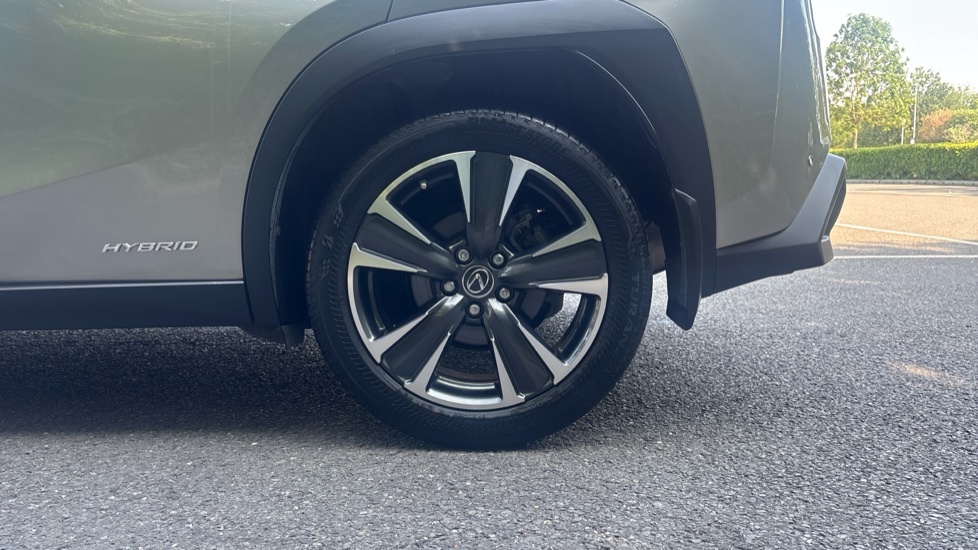 Lexus UX 2.0 E-cvt Euro 6 Ss White #24