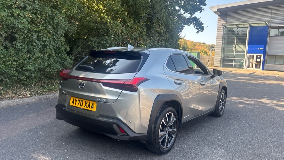 Lexus UX 2.0 E-cvt Euro 6 Ss White #26