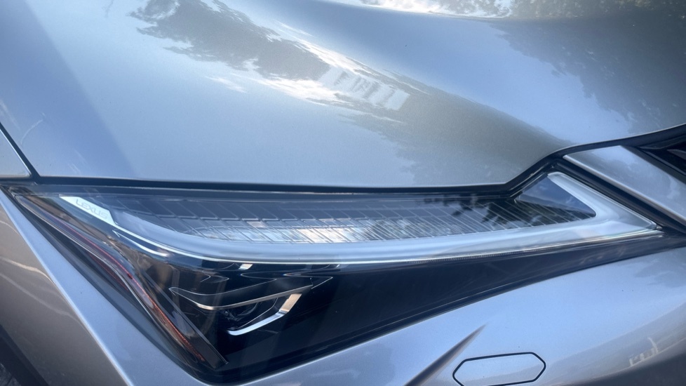Lexus UX 2.0 E-cvt Euro 6 Ss White #21