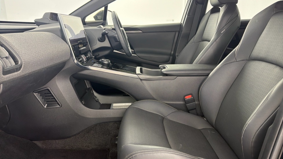 Toyota bZ4X 71.4Kwh Vision Awd 11Kw Obc Black #5