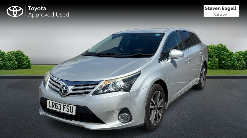 Toyota Avensis 1.8 V-matic Icon Tourer Multidrive S Euro 5 Silver #3