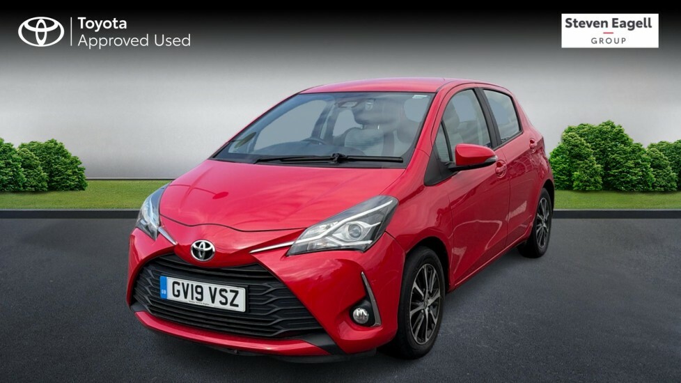 Toyota Yaris 1.5 Vvt-i Icon Tech Cvt Euro 6 Red #3