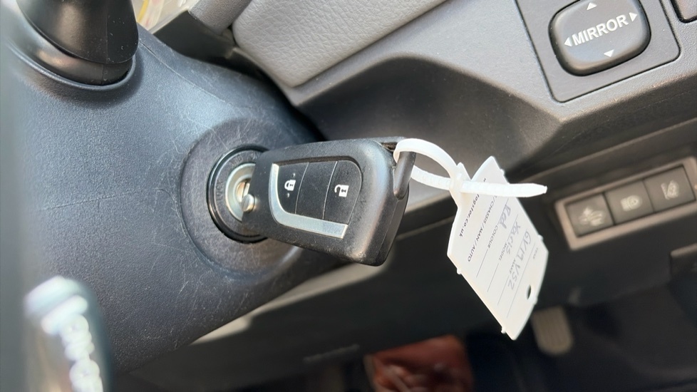 Toyota Yaris Icon Tech Brown #16