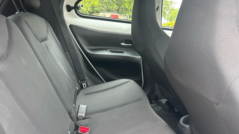 Toyota Aygo X Hatchback Blue #8