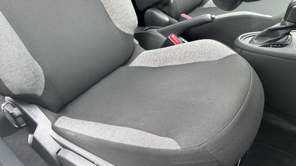 Toyota Aygo X Hatchback Blue #17