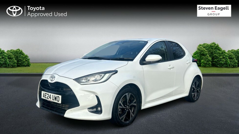 Toyota Yaris 1.5 Vvt-h Design E-cvt Euro 6 Ss White #3