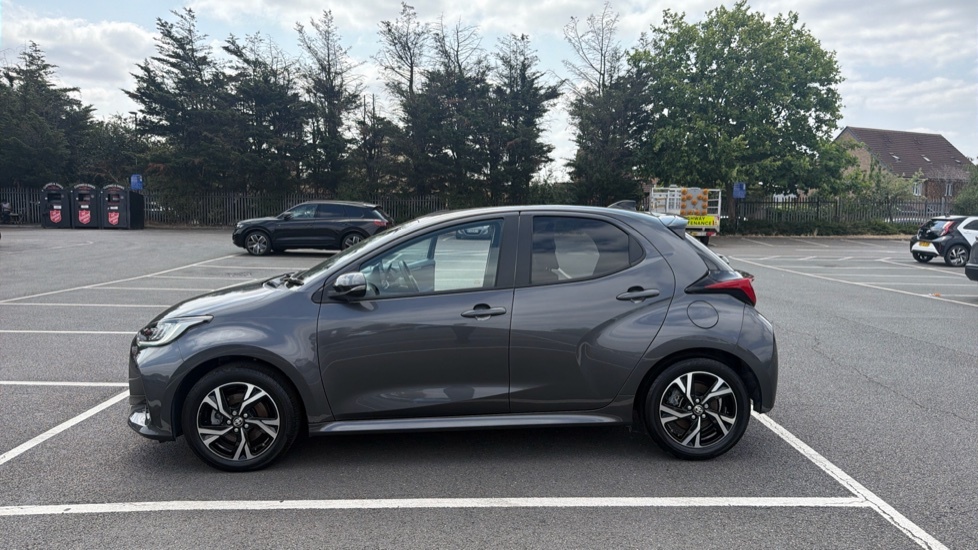 Toyota Yaris Excel #24