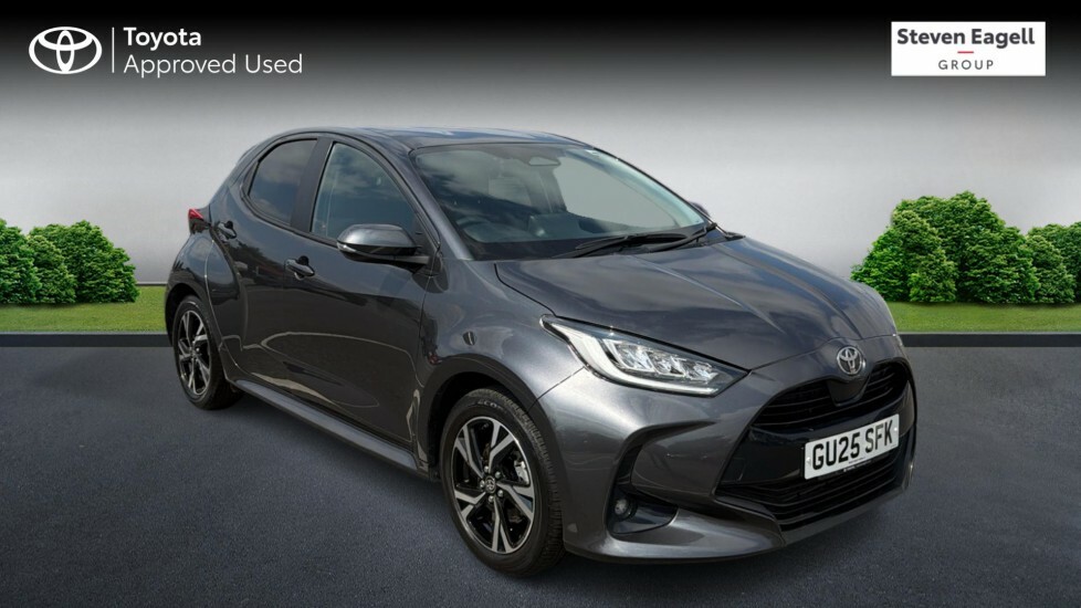 Toyota Yaris 1.5 Vvt-h Design E-cvt Euro 6 Ss Grey