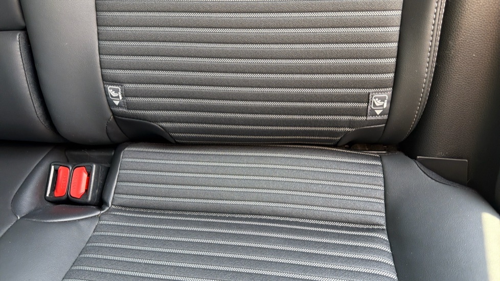 Toyota Rav 4 Dynamic Black #14