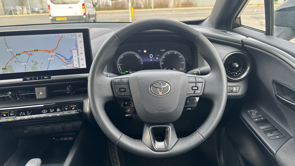 Toyota C-Hr 1.8 Vvt-h Design Cvt Euro 6 Ss Black #6