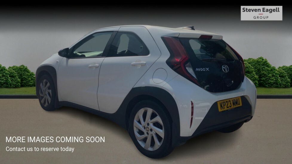 Toyota Aygo X 1.0 Vvt-i Pure Euro 6 Ss White #2