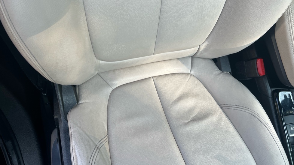 BMW X1 Sport White #14