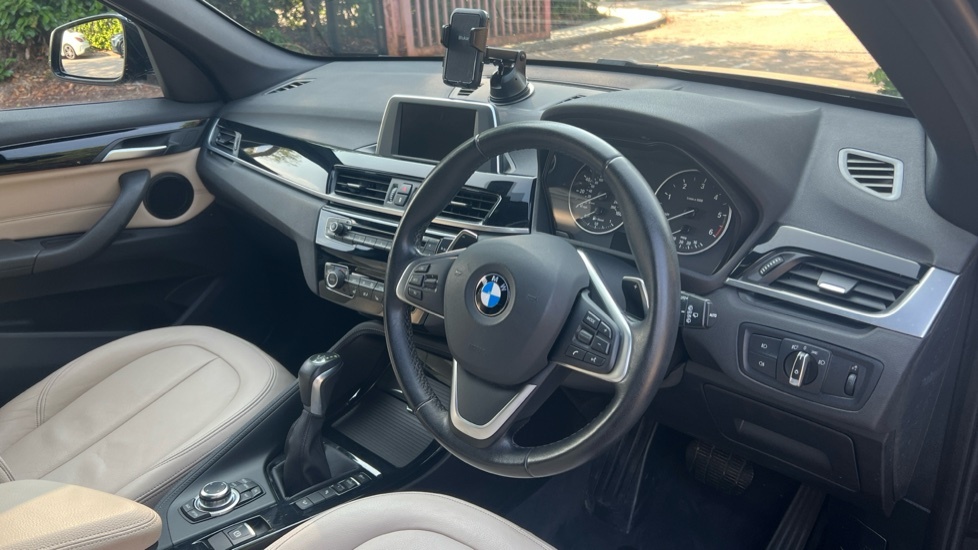 BMW X1 Sport White #12