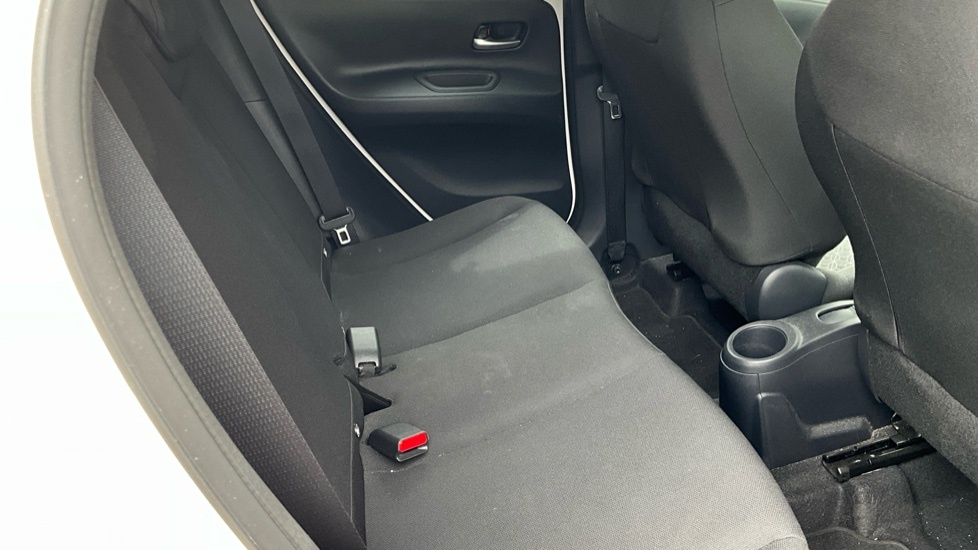 Toyota Aygo X Edge Automatic Green #8