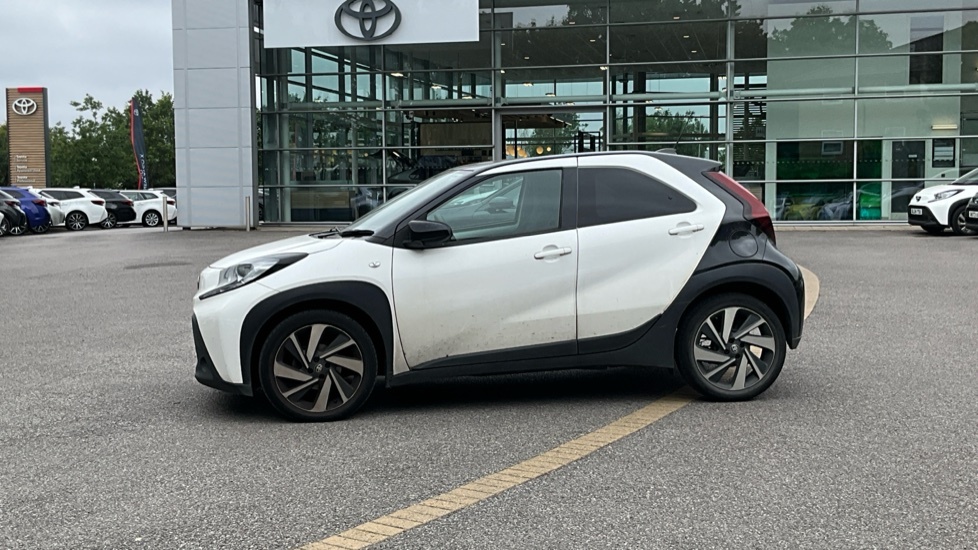Toyota Aygo X Edge Automatic Green #24