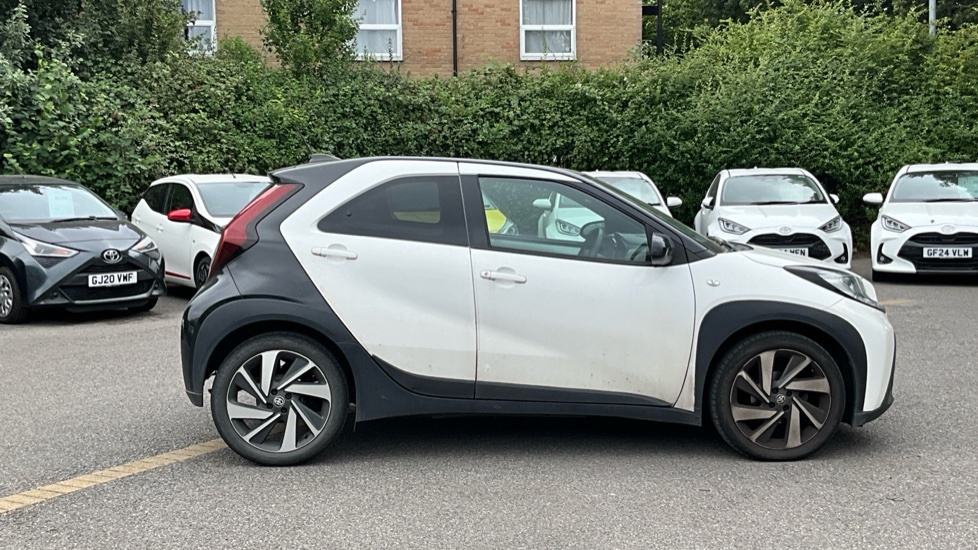 Toyota Aygo X Edge Automatic Green #23