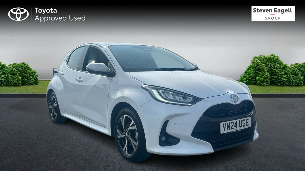 Toyota Yaris 1.5 Vvt-h Design E-cvt Euro 6 Ss White