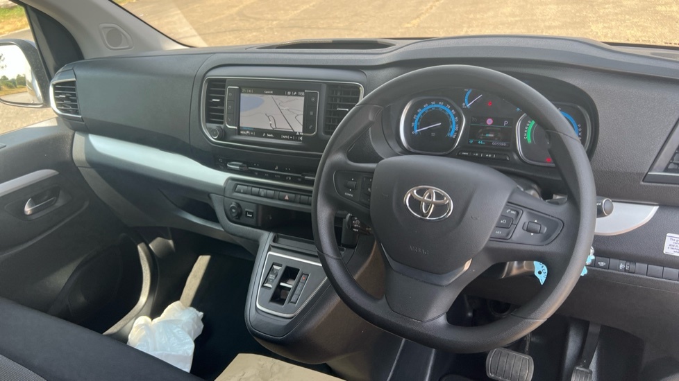 Toyota Proace Verso 50Kwh Shuttle Medium Mpv Mwb 9 Seat #6