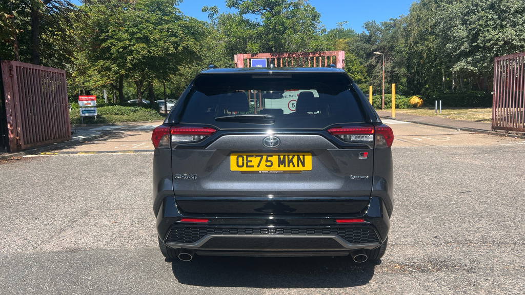 Toyota Rav 4 Design White #26