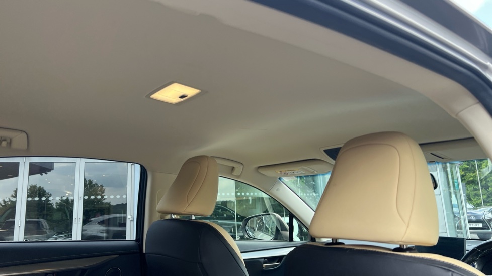 Lexus NX 300H 2.5 Luxury Cvt Nav White #19