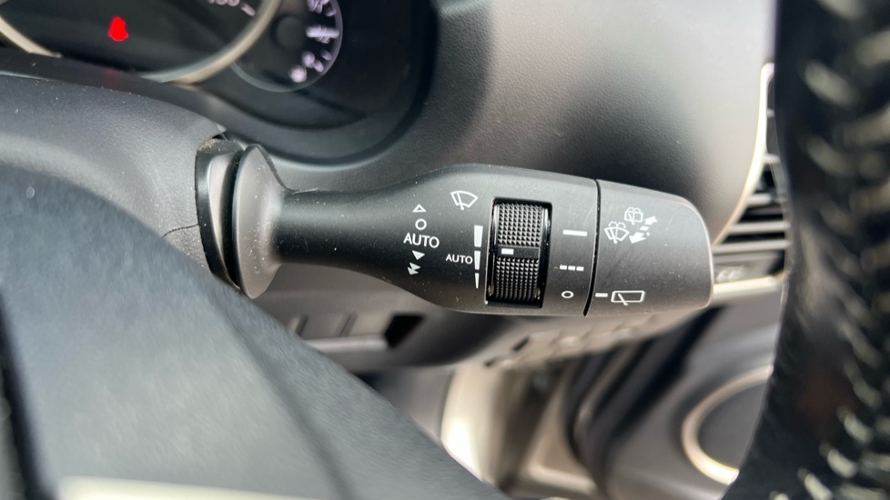 Lexus NX 300H 2.5 Luxury Cvt Nav White #45