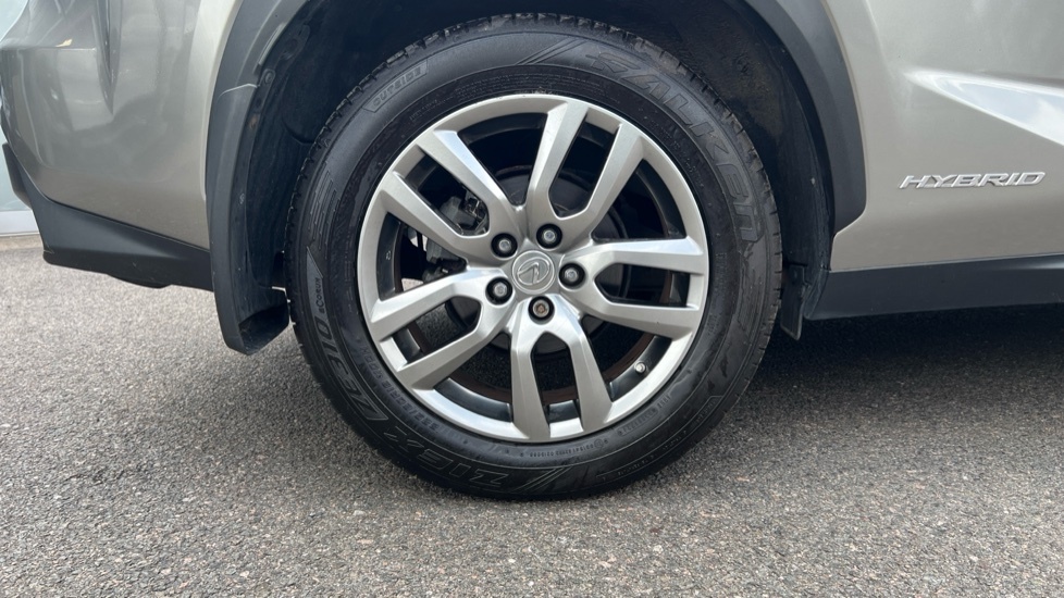 Lexus NX 300H 2.5 Luxury Cvt Nav White #23