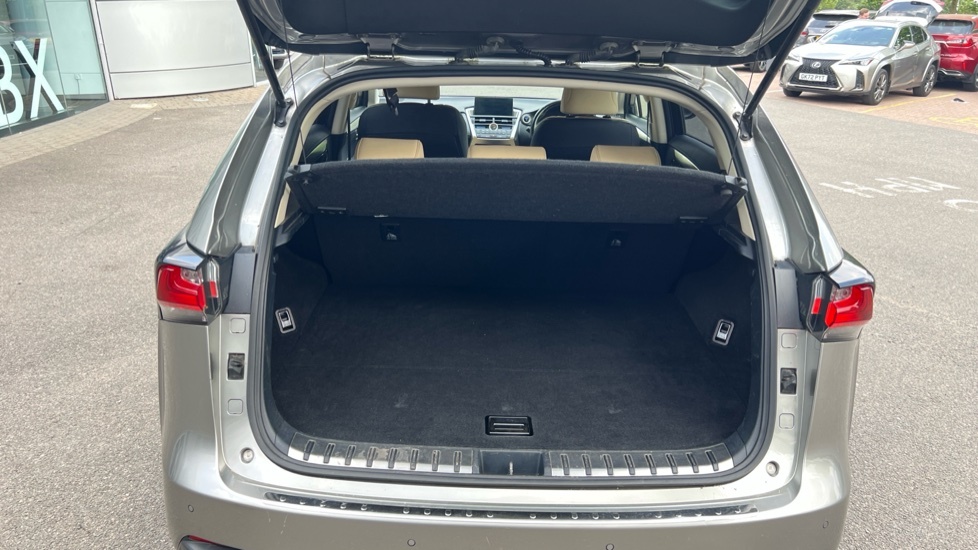 Lexus NX 300H 2.5 Luxury Cvt Nav White #13