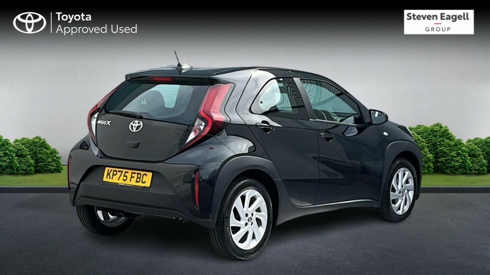 Toyota Aygo X 1.0 Vvt-i Pure X-shift Euro 6 Ss Black #2