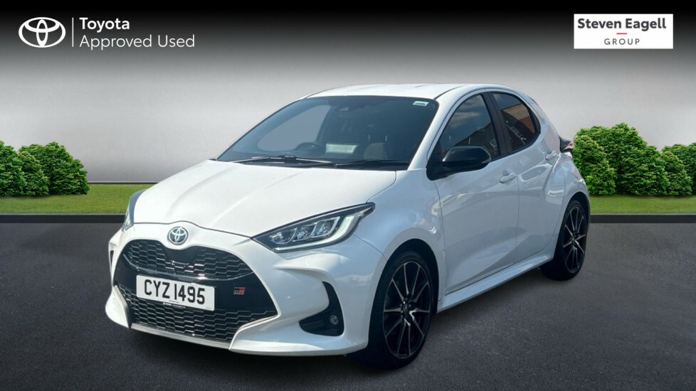 Toyota Yaris 1.5 Vvt-h Gr Sport E-cvt Euro 6 Ss CYZ1495 White #3