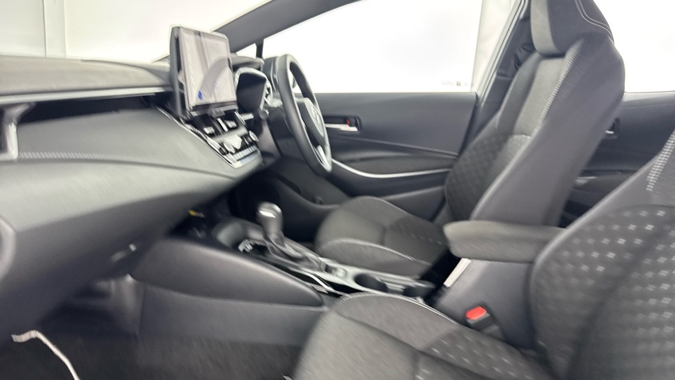 Toyota Corolla 1.8 Vvt-h Icon Cvt Euro 6 Ss Black #5