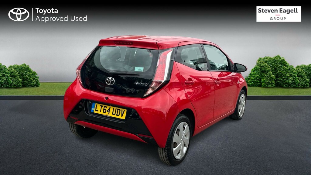 Toyota Aygo 1.0 Vvt-i X-play Euro 5 Euro 5 Red #2