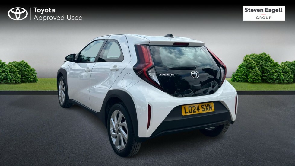 Toyota Aygo X 1.0 Vvt-i Pure Euro 6 Ss White #4