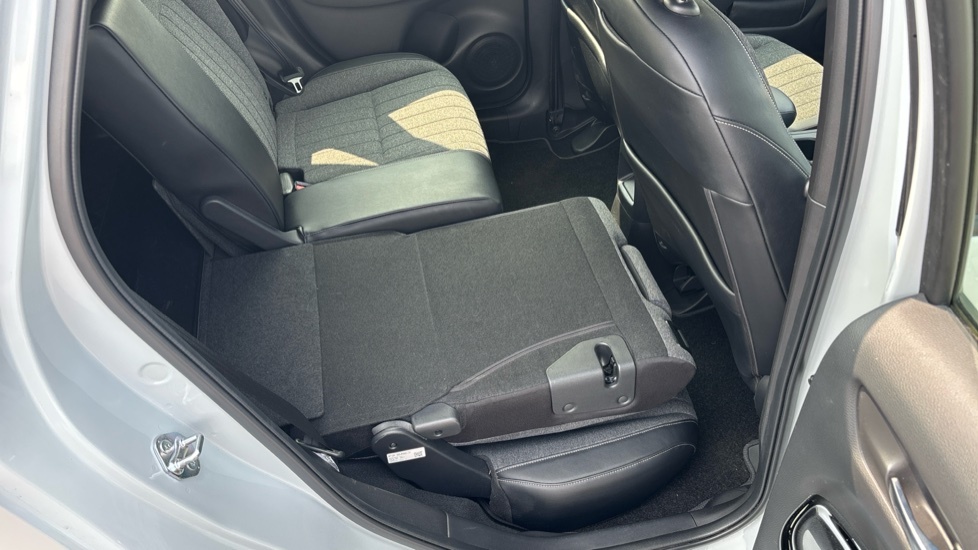 Honda Jazz Crosstar Ex Silver #18